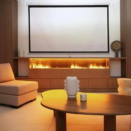 Apartment Standing Cinema Dans Le Marais - 8p